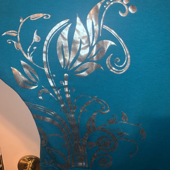 Blue & silver top - Picture 4 of 7